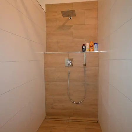 Fewo Weisweil Lägenhet